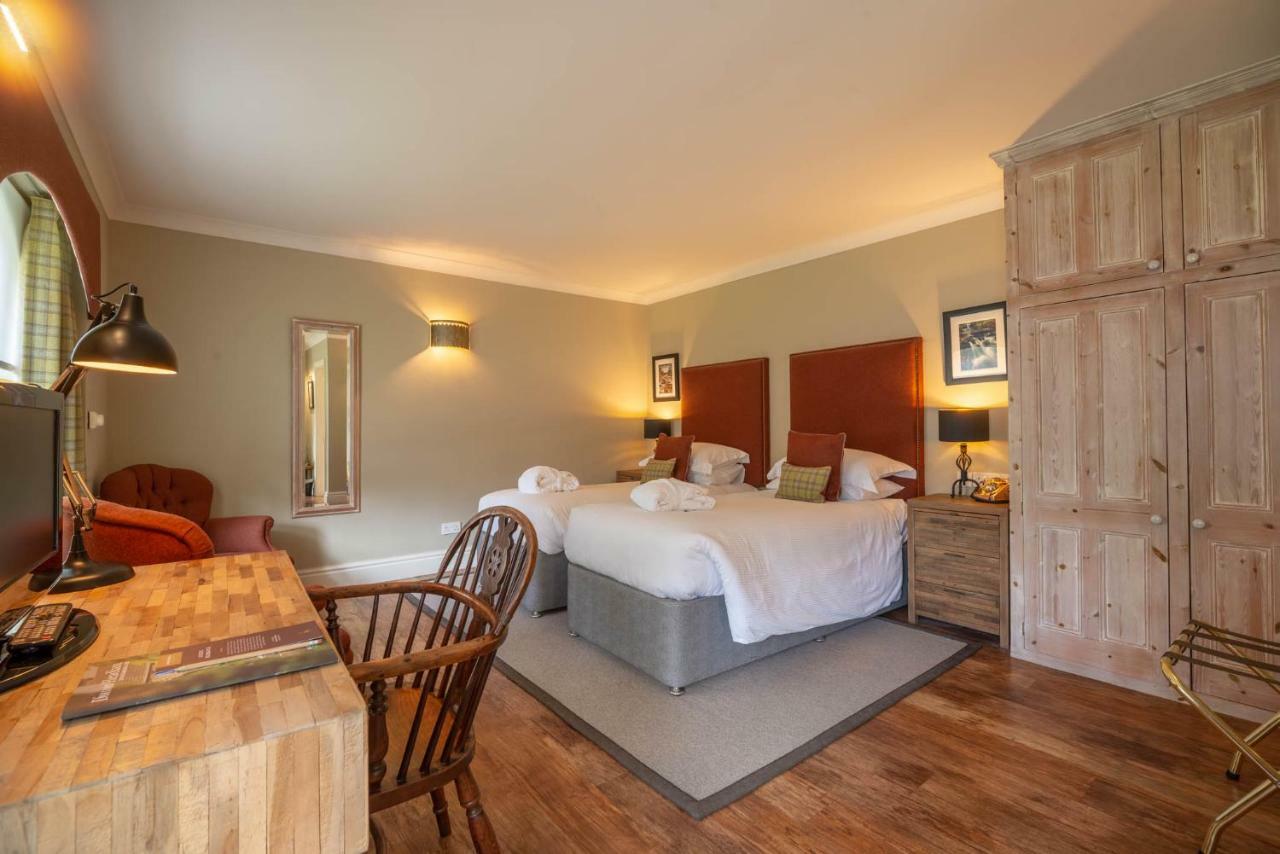 Headlam Hall Hotel Екстериор снимка